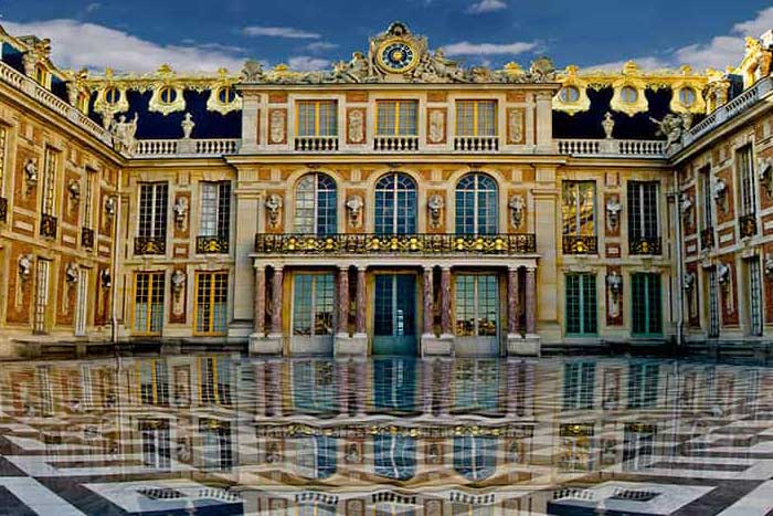 Versailles reservationvan